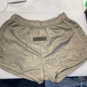 Essentials Fear of God like new beige taupe color shorts size small